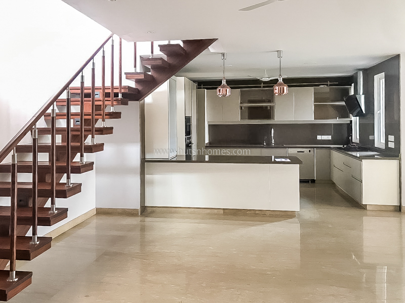 3 BHK Builder Floor For Rent in Defence Colony