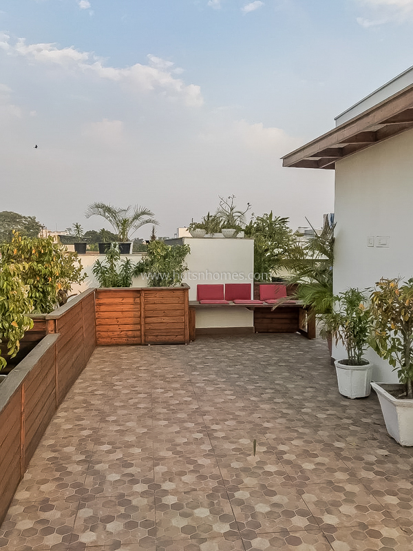 3 BHK Builder Floor For Rent in Defence Colony
