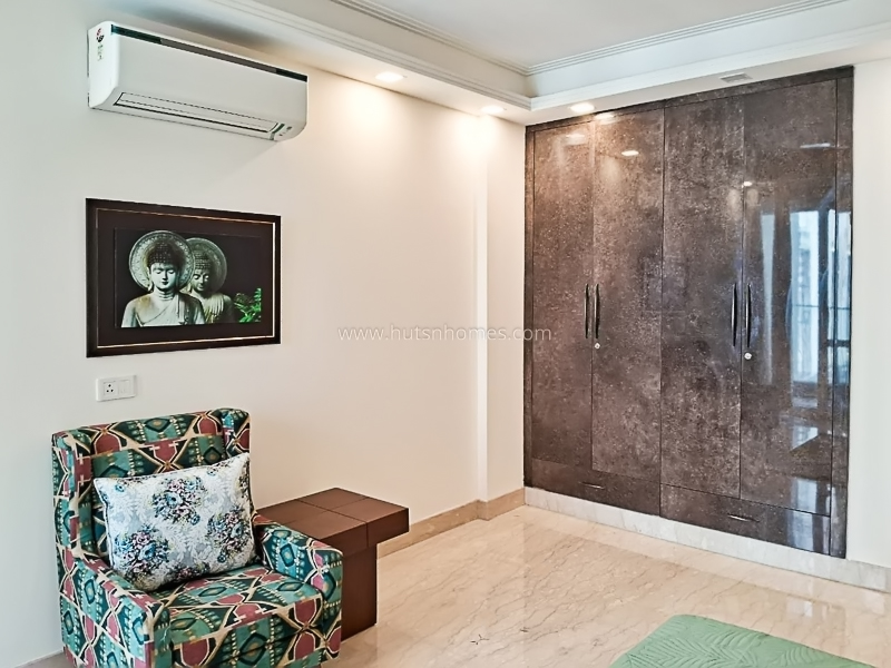 3 BHK Builder Floor For Rent in Defence Colony