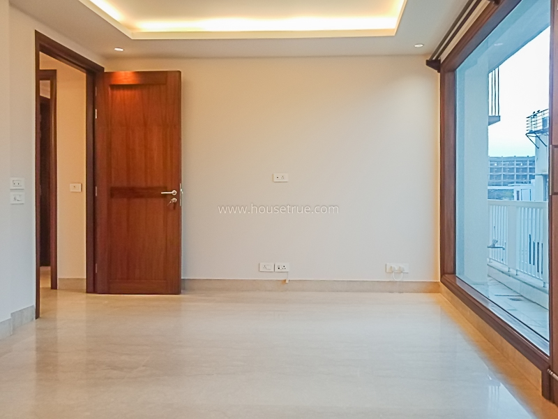 4 BHK Flat For Rent in Safdarjung Development Area