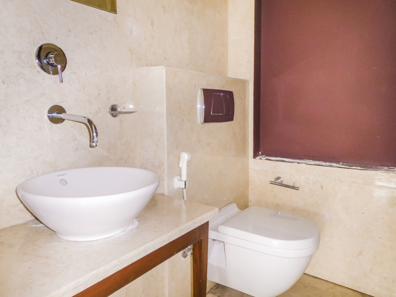 4 BHK Flat For Rent in Vasant Vihar