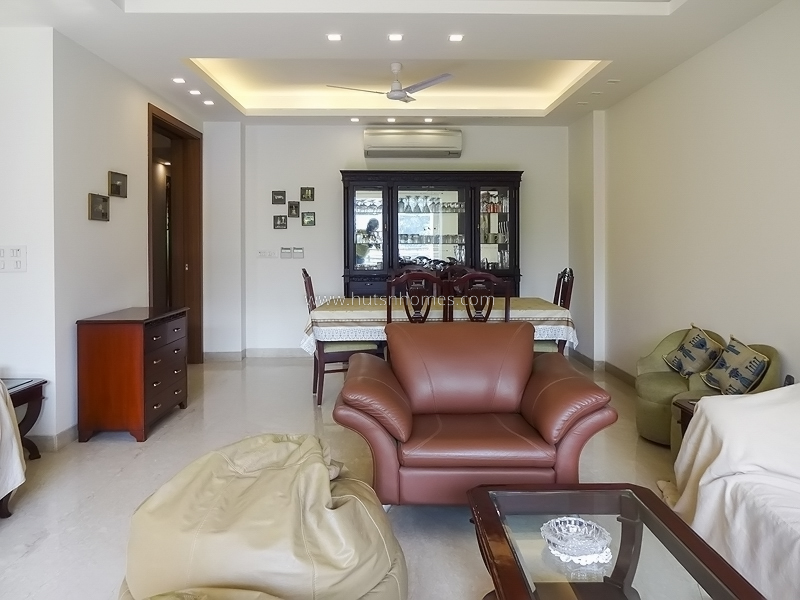 3 BHK Flat For Rent in Safdarjung Development Area