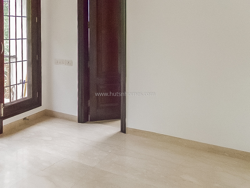 3 BHK Flat For Rent in Neeti Bagh