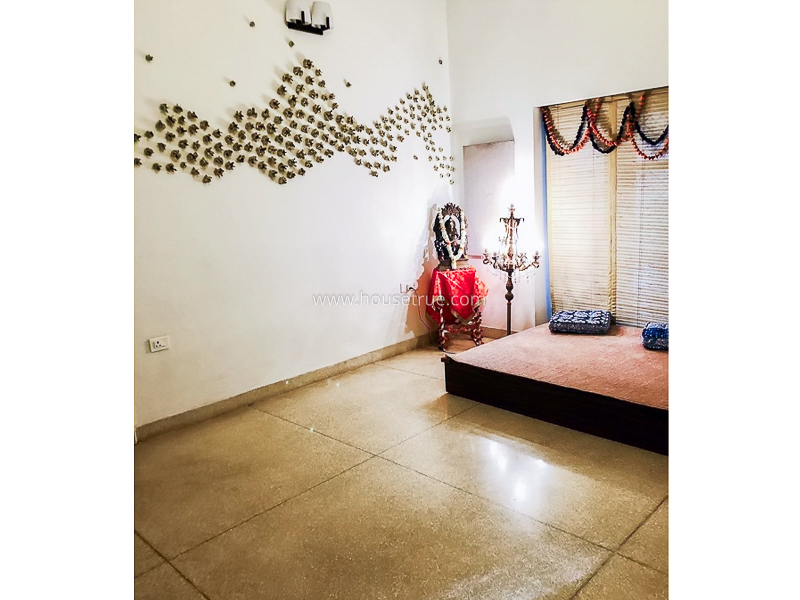 4 BHK House For Sale in Nizamuddin East
