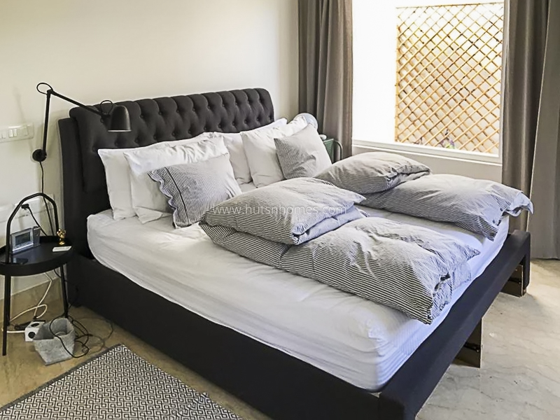 4 BHK Flat For Rent in Soami Nagar