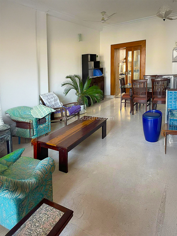 2 BHK Flat For Rent in Defence Colony