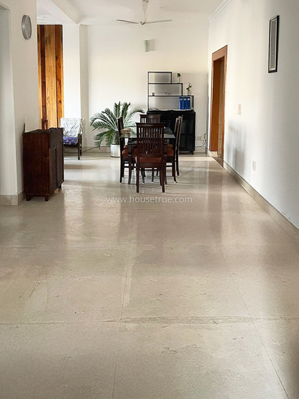 2 BHK Flat For Rent in Defence Colony