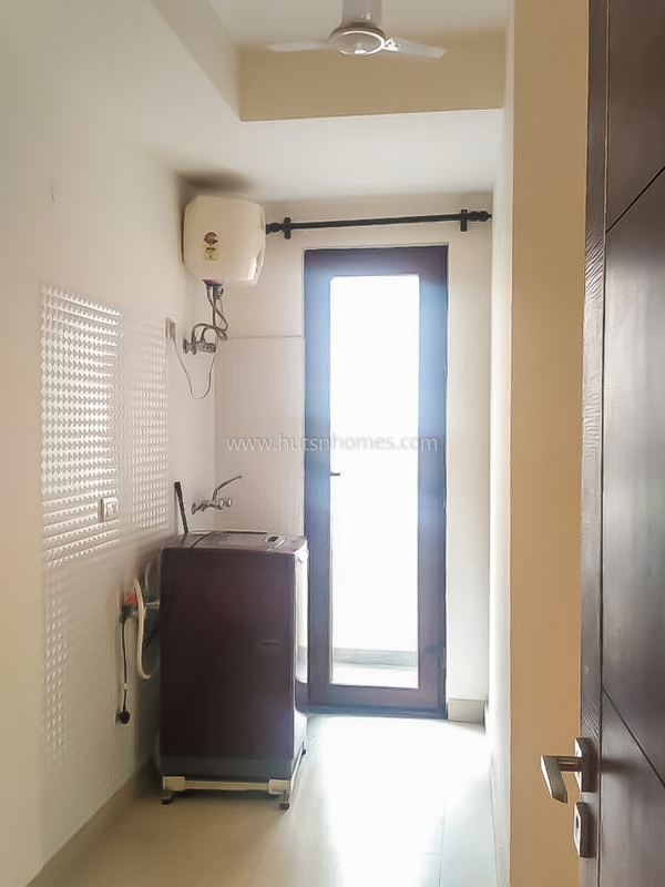 3 BHK Flat For Rent in Defence Colony