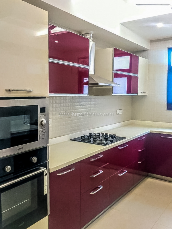 3 BHK Flat For Rent in Defence Colony