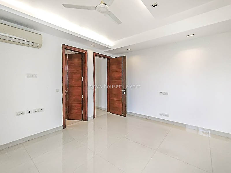 4 BHK Builder Floor For Rent in Defence Colony