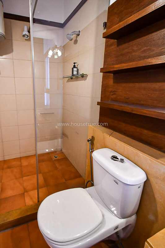 2 BHK Flat For Rent in Defence Colony