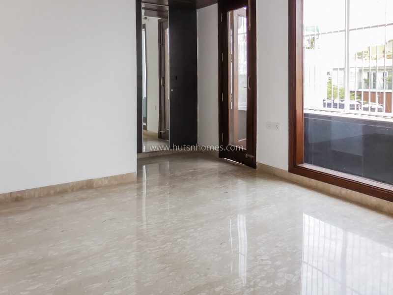 3 BHK Builder Floor For Rent in Defence Colony