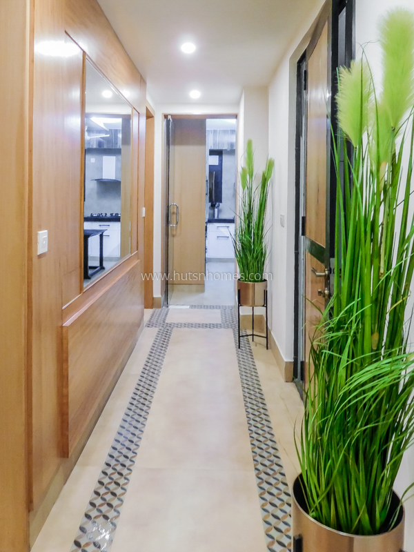 4 BHK Flat For Rent in Defence Colony
