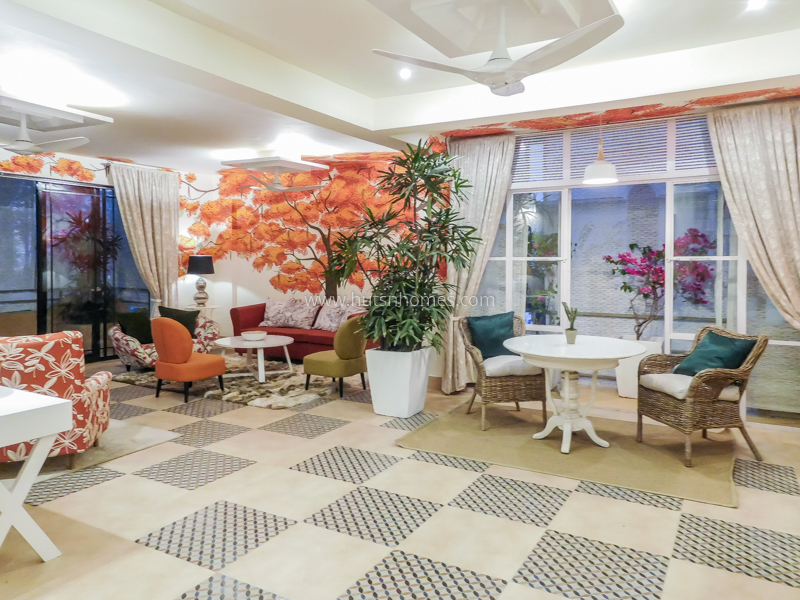 4 BHK Flat For Rent in Defence Colony