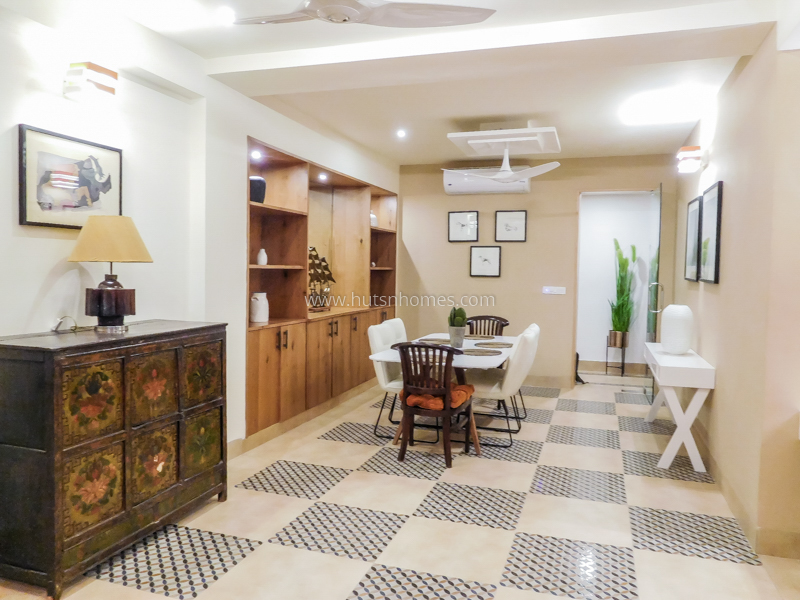 4 BHK Flat For Rent in Defence Colony