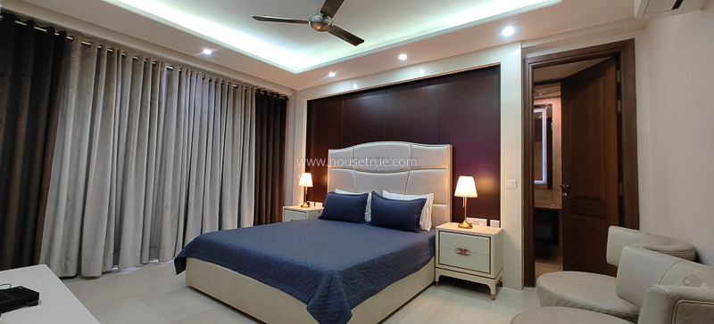 3 BHK Flat For Rent in Defence Colony