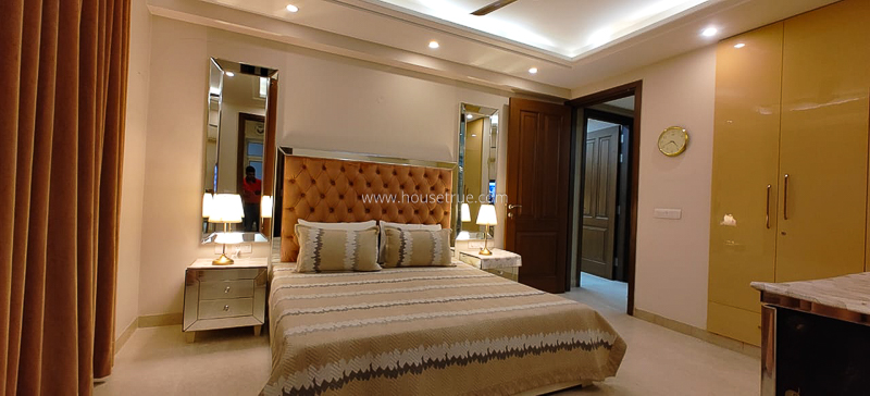 3 BHK Flat For Rent in Defence Colony