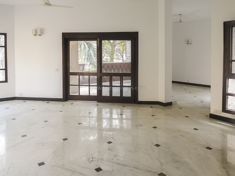 3 BHK Flat For Rent in New Friends Colony