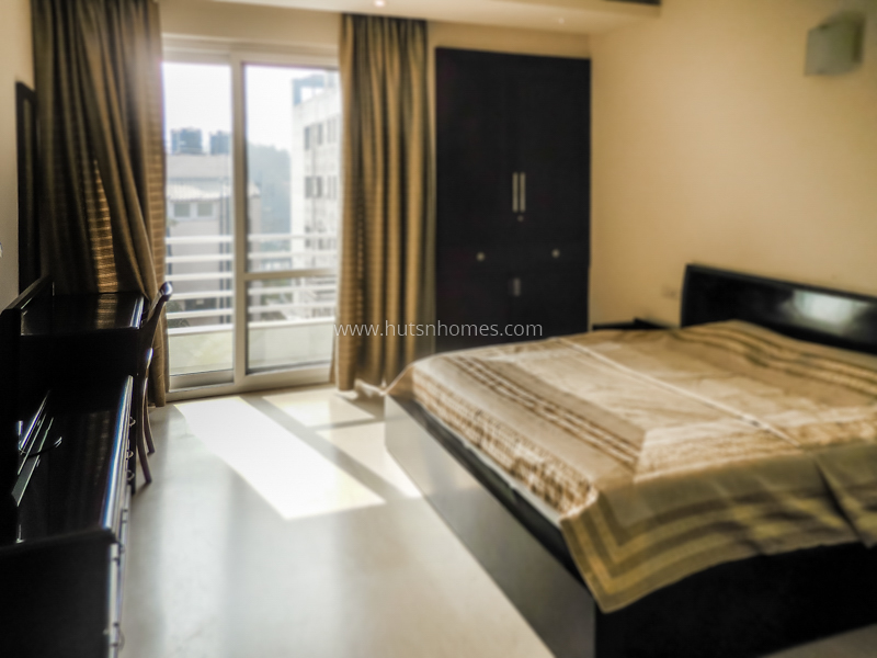 3 BHK Flat For Rent in Defence Colony
