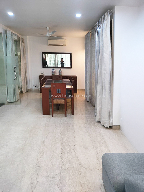 3 BHK Flat For Rent in Defence Colony