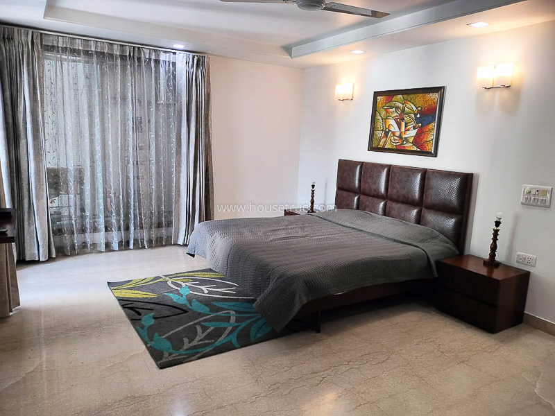 3 BHK Flat For Rent in Defence Colony
