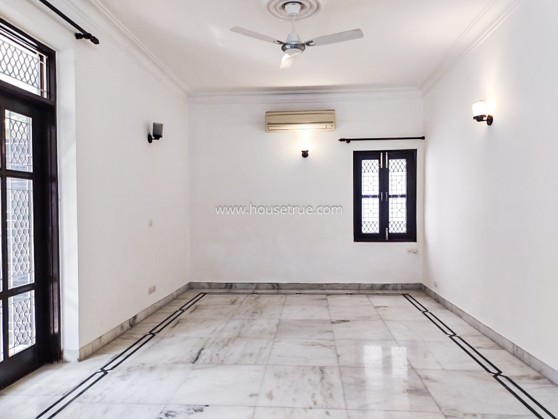 4 BHK Flat For Rent in Vasant Vihar