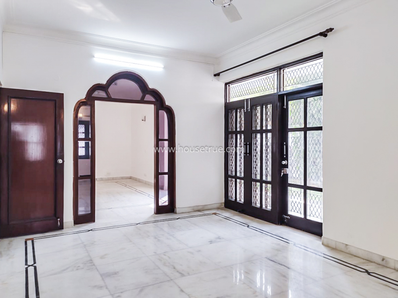 4 BHK Flat For Rent in Vasant Vihar