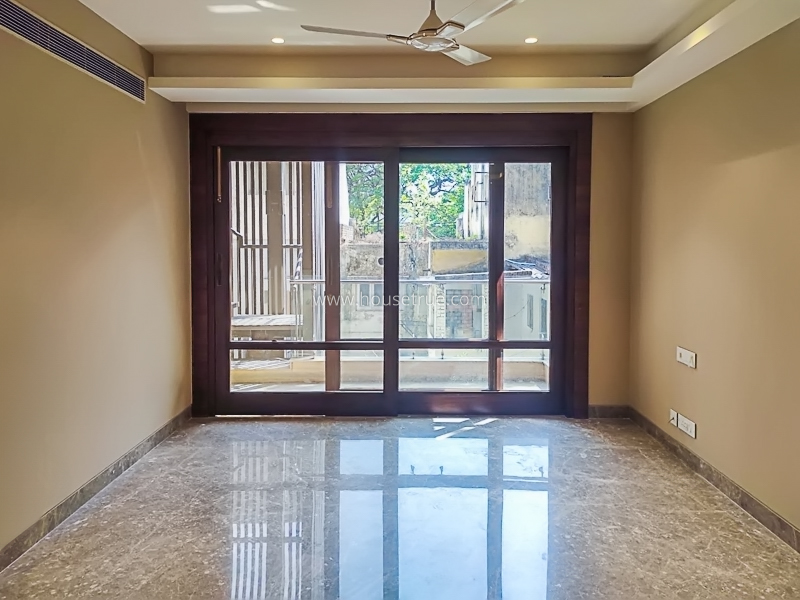4 BHK Builder Floor For Rent in Safdarjung Development Area