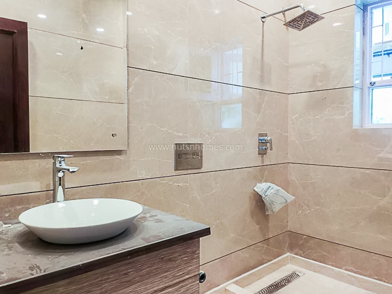 2 BHK House For Rent in Vasant Vihar