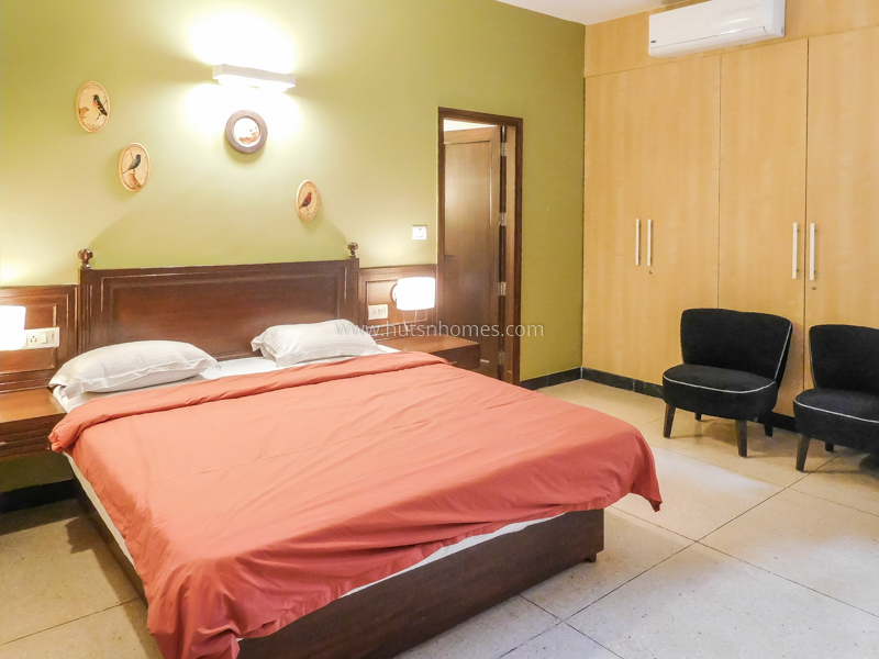 4 BHK Flat For Rent in Friends Colony East