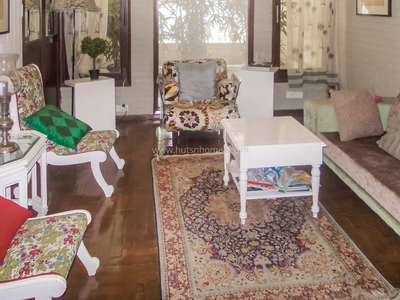 3 BHK Flat For Rent in Friends Colony East