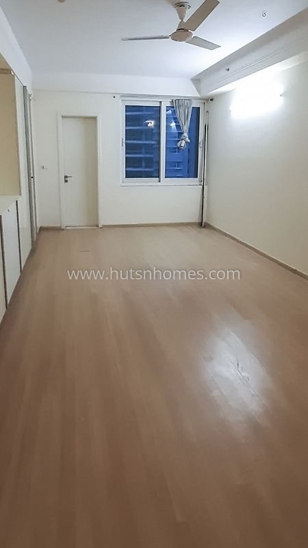 4 BHK Condo For Rent in Golf Course Road