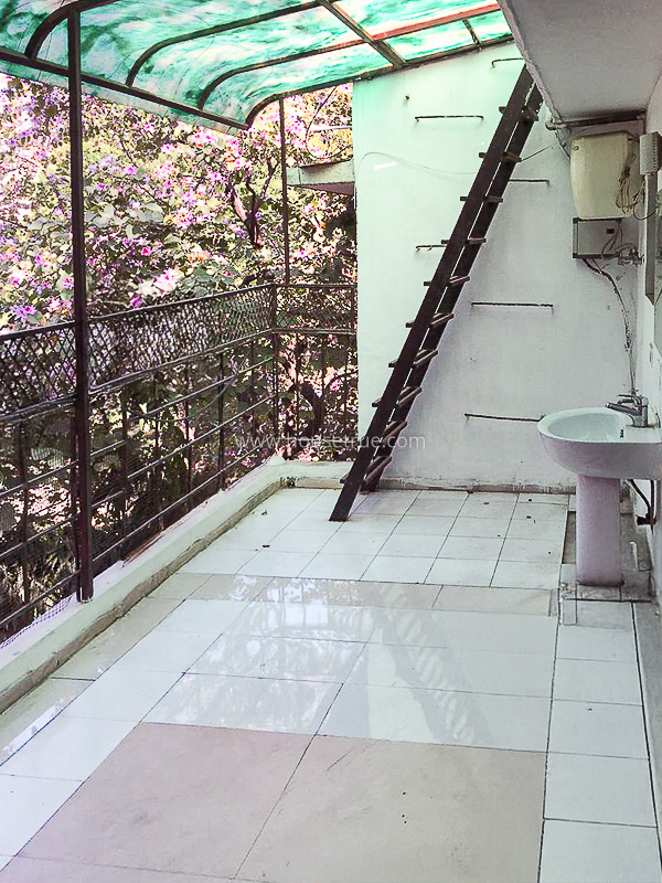 3 BHK Flat For Rent in Vasant Vihar