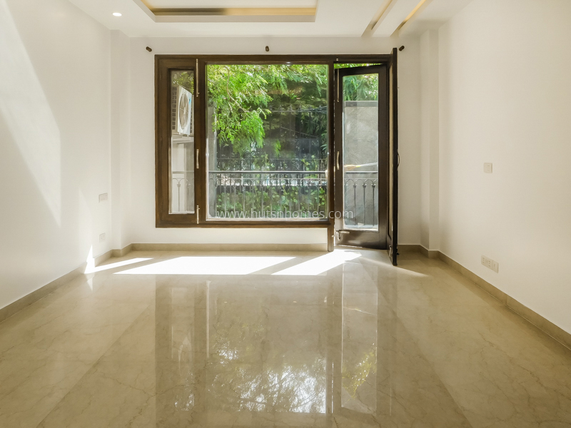 4 BHK Duplex For Rent in West End Colony