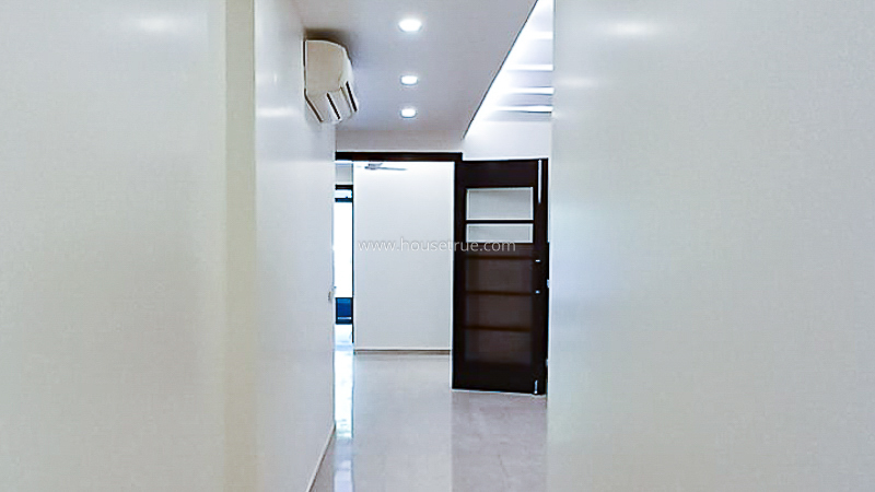 4 BHK Duplex For Rent in West End Colony