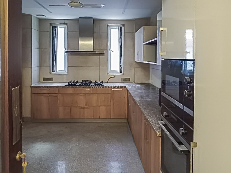 4 BHK Builder Floor For Rent in Chirag Enclave