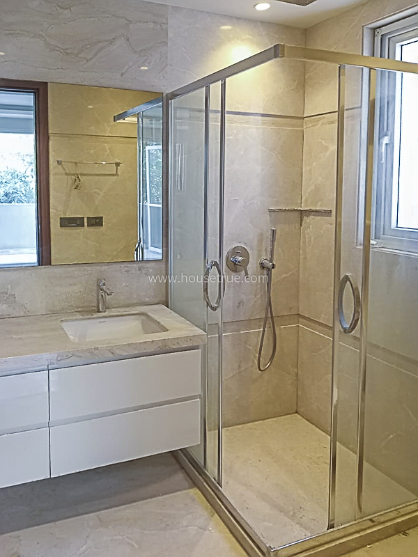 4 BHK Builder Floor For Rent in Chirag Enclave