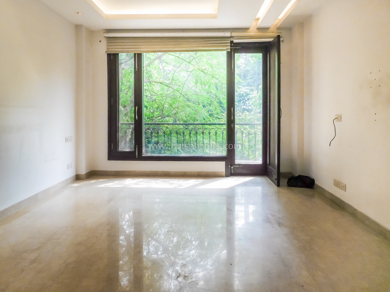 4 BHK Flat For Rent in West End Colony