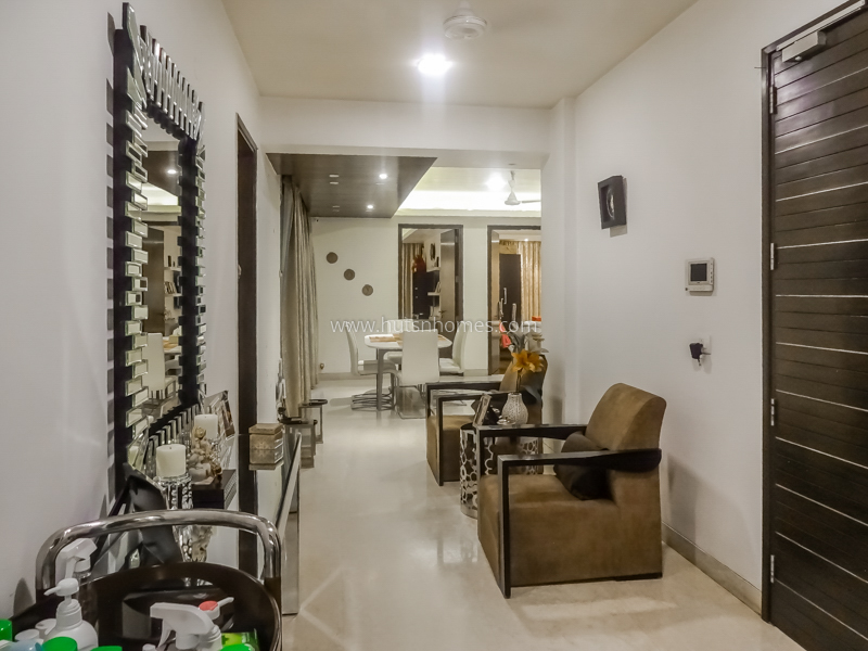 4 BHK Duplex For Rent in New Friends Colony