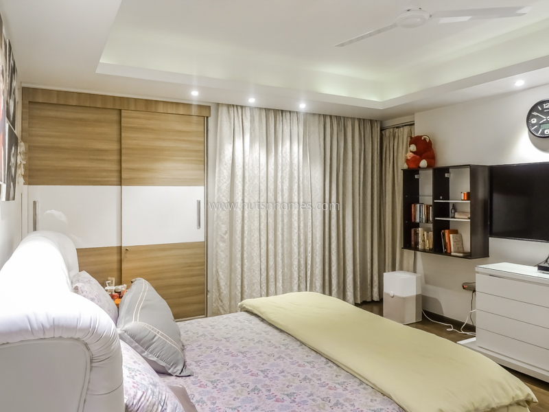 4 BHK Duplex For Rent in New Friends Colony