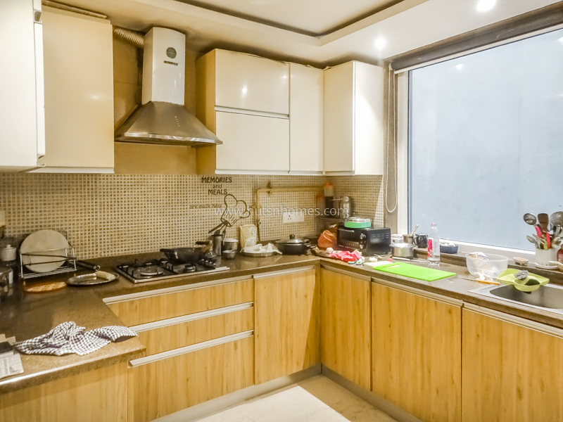 4 BHK Duplex For Rent in New Friends Colony