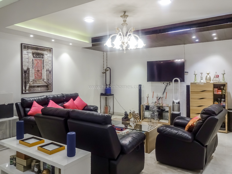 4 BHK Duplex For Rent in New Friends Colony