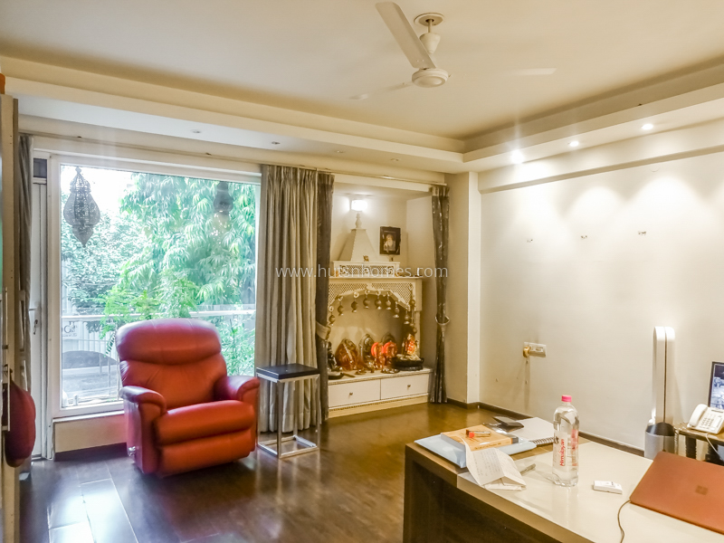 4 BHK Duplex For Rent in New Friends Colony