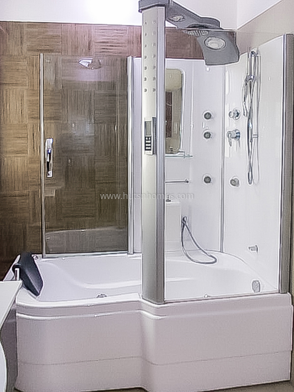 4 BHK Flat For Rent in Anand Niketan