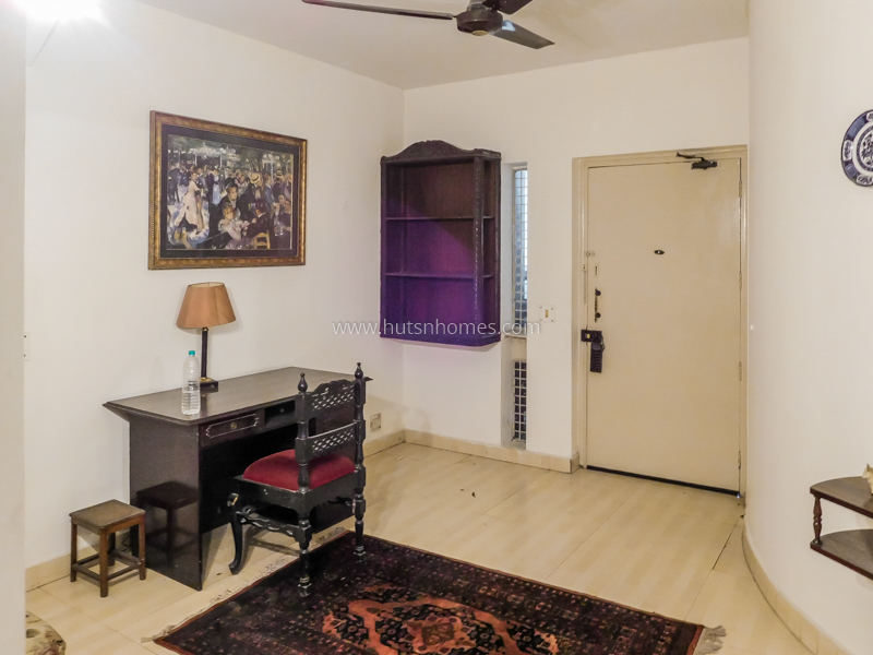 3 BHK Flat For Rent in New Friends Colony