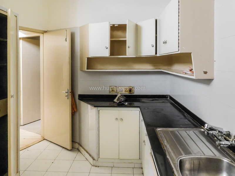 3 BHK Flat For Rent in New Friends Colony