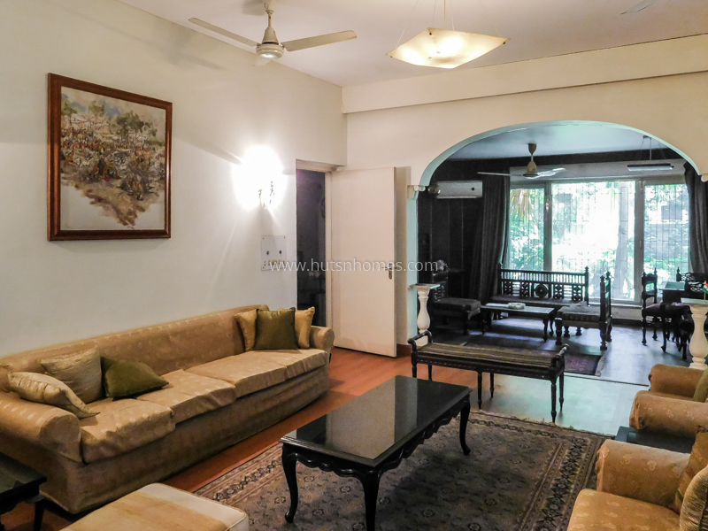 3 BHK Flat For Rent in New Friends Colony