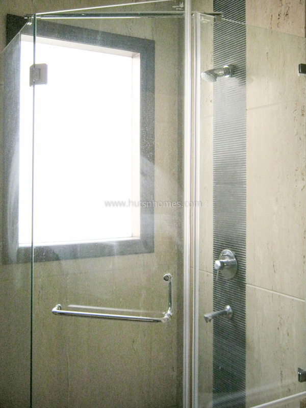 4 BHK Flat For Rent in Vasant Vihar