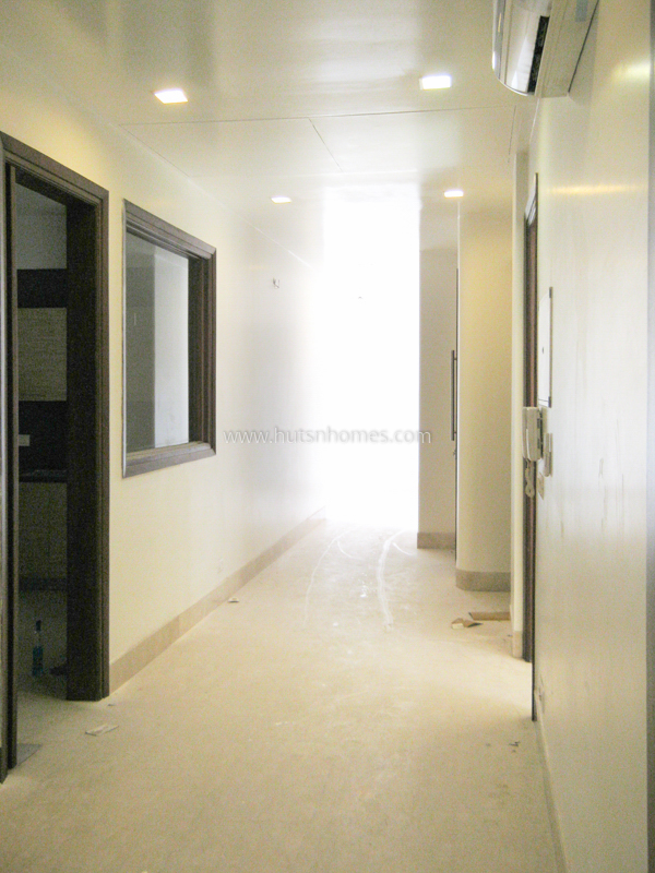 4 BHK Flat For Rent in Vasant Vihar