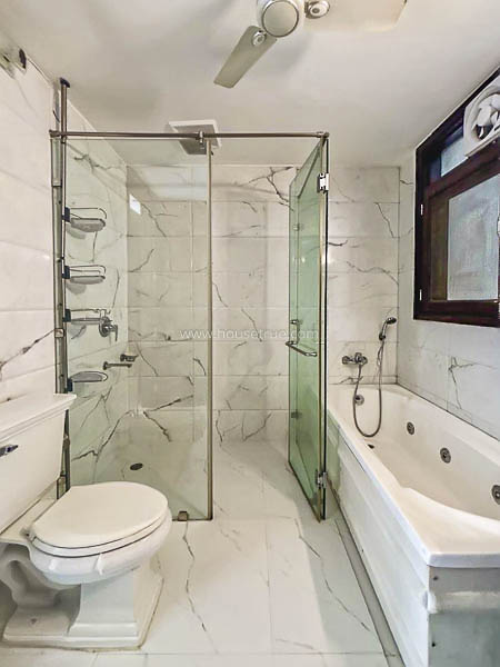 3 BHK Builder Floor For Rent in Vasant Vihar